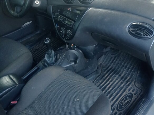 2004 Ford Focus I Рестайлинг, серый, 210000 рублей - вид 6