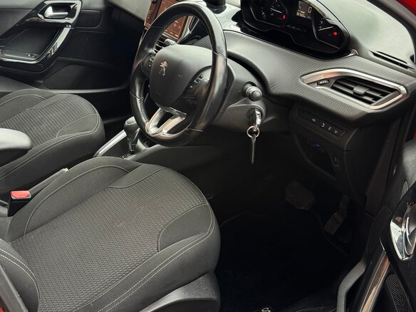 2017 Peugeot 208 I Рестайлинг, оранжевый, 1200000 рублей - вид 7