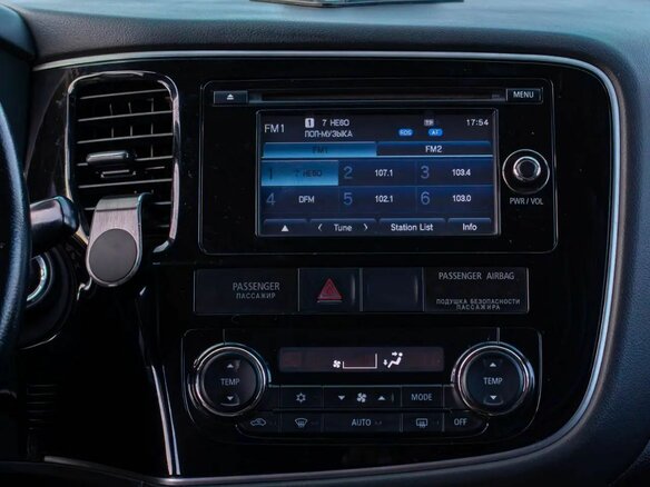 2013 Mitsubishi Outlander III, чёрный, 1350000 рублей - вид 15