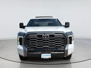 2026 Toyota Tundra CrewMax III, серый, 8167834 рублей, вид 2
