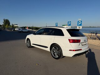 2018 Audi Q7 II (4M), белый, 6000000 рублей, вид 2