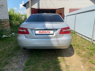 2010 Mercedes-Benz E-Класс 200 5G-Tronic IV (W212, S212, C207), серебристый, 1800000 рублей, вид 4