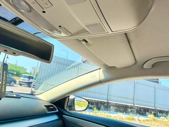 2011 Volkswagen Passat CC I, бежевый, 990000 рублей - вид 16