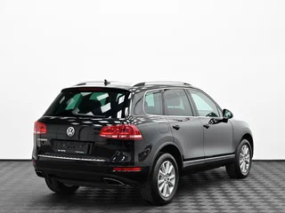 2012 Volkswagen Touareg II, чёрный, 1849000 рублей, вид 2