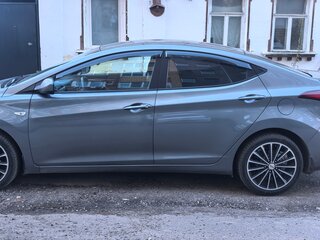 2015 Hyundai Elantra V (MD) Рестайлинг, серый, 890000 рублей, вид 3