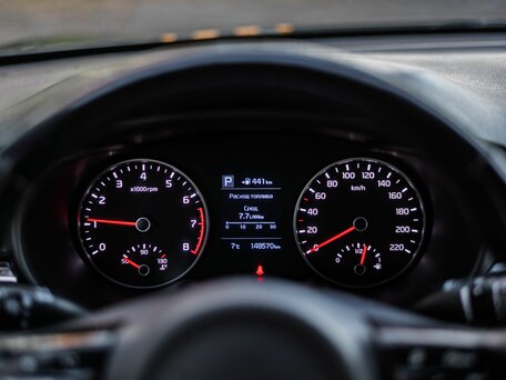 2018 Kia Rio IV, чёрный, 1380000 рублей, вид 5