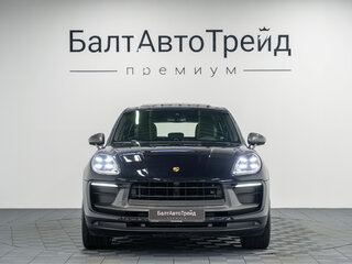 2026 Porsche Macan I Рестайлинг 2, чёрный, 12377000 рублей, вид 4