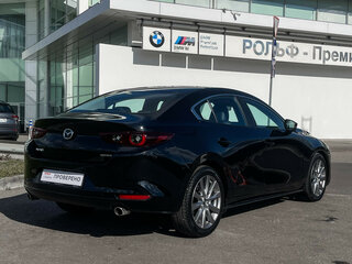 2023 Mazda 3 IV (BP), чёрный, 2790000 рублей, вид 5