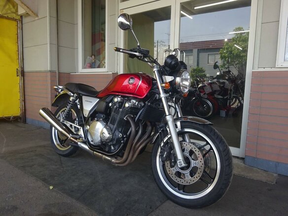 2011 Honda CB 1100, красный, 697000 рублей - вид 2