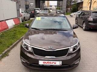 2016 Kia Rio III Рестайлинг, коричневый, 1699000 рублей, вид 4
