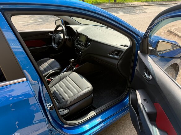2020 Hyundai Solaris II Рестайлинг, синий, 1420000 рублей - вид 4