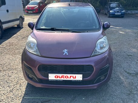 2012 Peugeot 107 I Рестайлинг, фиолетовый, 480000 рублей, вид 1