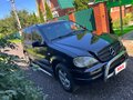 2001 Mercedes-Benz M-Класс 320 I (W163), чёрный, 800000 рублей - вид 2
