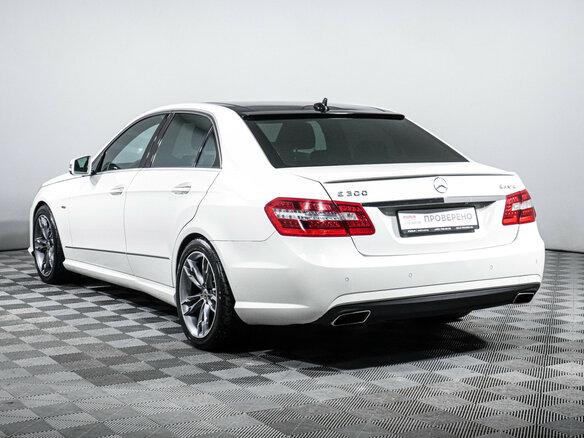 2012 Mercedes-Benz E-Класс 300 IV (W212, S212, C207), белый, 1749000 рублей - вид 6