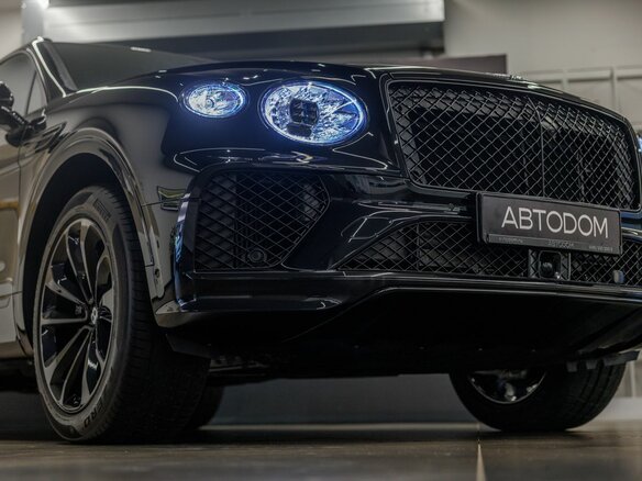 2025 Bentley Bentayga I Рестайлинг, чёрный, 34500000 рублей - вид 18