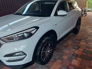 2016 Hyundai Tucson III, белый, 1750000 рублей, вид 3