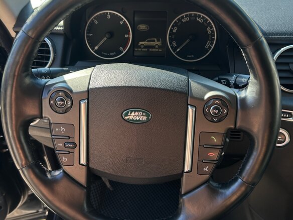 2010 Land Rover Discovery IV, чёрный, 1900000 рублей - вид 6
