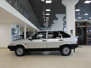 2001 Lada (ВАЗ) 2109, серебристый, 115000 рублей, вид 4