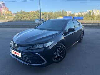 2018 Toyota Camry VIII (XV70), чёрный, 2700000 рублей, вид 2