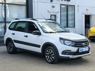 2024 Lada (ВАЗ) Granta Cross I Рестайлинг, белый, 865000 рублей, вид 3