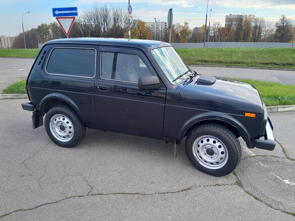 2019 Lada (ВАЗ) 2121 (4x4) I Рестайлинг, чёрный, 675000 рублей - вид 5