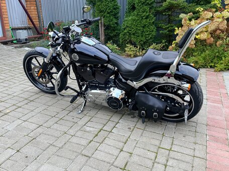 2014 Harley-Davidson Breakout, чёрный, 1900000 рублей, вид 1