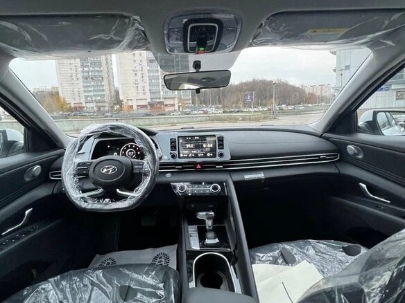 2023 Hyundai Elantra VII (CN7), белый - вид 4