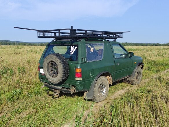 1993 Opel Frontera A, красный, 300000 рублей - вид 2