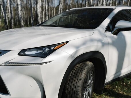 2015 Lexus NX 200 I, белый, 2590000 рублей, вид 2