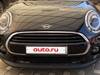 2020 Mini Hatch Cooper III (F55/F56) Рестайлинг, чёрный, 2230000 рублей, вид 2