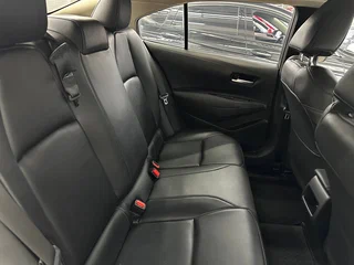 2022 Toyota Corolla XII (E210), белый, 1615000 рублей, вид 5