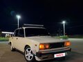 1996 Lada (ВАЗ) 2105, белый, 280000 рублей - вид 1