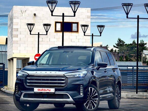 2022 Exeed VX I, серый, 2650000 рублей