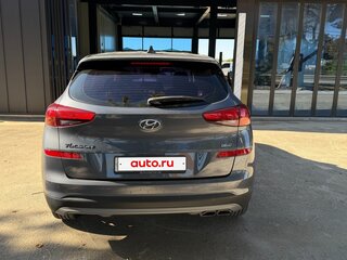 2018 Hyundai Tucson III Рестайлинг, серый, 2050000 рублей, вид 4