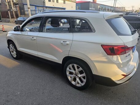 2023 Jetta VS7 I Рестайлинг 1, белый, 1450000 рублей, вид 2