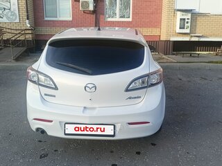2009 Mazda Axela II, белый, 950000 рублей, вид 3