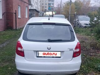 2008 Skoda Fabia II, белый, 420000 рублей, вид 4
