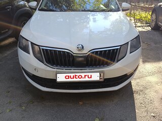 2020 Skoda Octavia III (A7) Рестайлинг, белый, 800000 рублей, вид 2