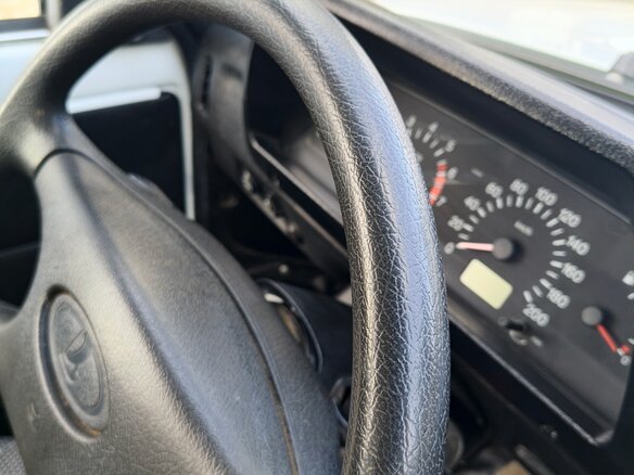 2011 Lada (ВАЗ) 2121 (4x4) I Рестайлинг, белый, 630000 рублей - вид 22