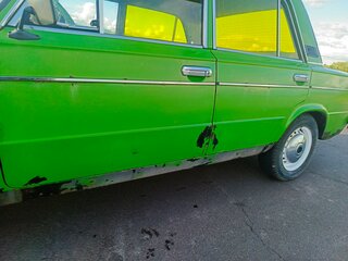 1984 Lada (ВАЗ) 2106, зелёный, 100000 рублей, вид 3
