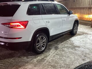 2017 Skoda Kodiaq I, белый, 2250000 рублей, вид 3