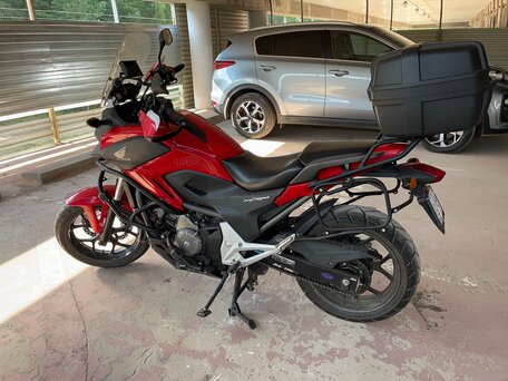 2012 Honda NC 700X, красный, 600000 рублей, вид 3