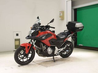 2012 Honda NC 700X, красный, 675000 рублей, вид 4