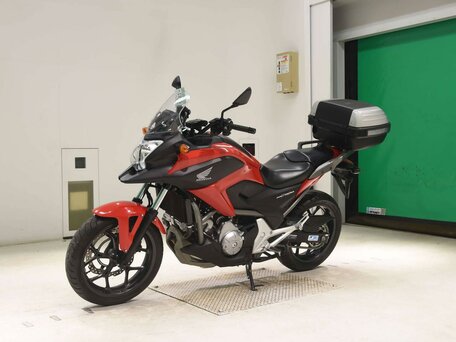 2012 Honda NC 700X, красный, 675000 рублей, вид 4
