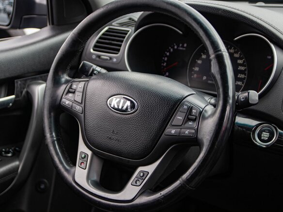 2014 Kia Sorento II Рестайлинг, серый, 1290000 рублей - вид 9