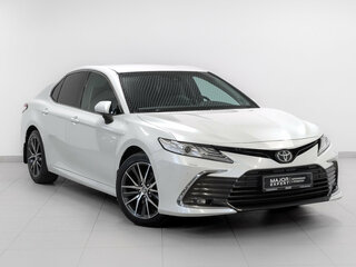 2021 Toyota Camry VIII (XV70) Рестайлинг, белый, 2920000 рублей, вид 3