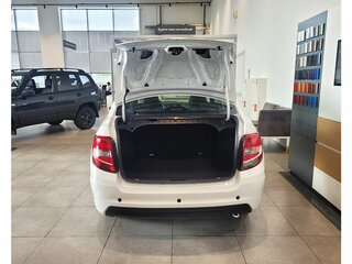 2026 Lada (ВАЗ) Granta I Рестайлинг, белый, 1200900 рублей, вид 5