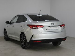 2020 Hyundai Solaris II, серебристый, 1359900 рублей, вид 4