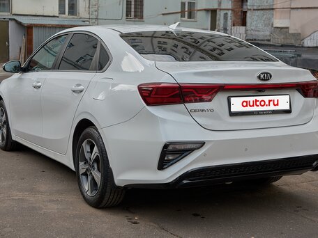 2019 Kia Cerato IV, белый, 1650000 рублей, вид 4