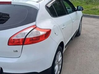 2012 Renault Megane III, белый, 649000 рублей, вид 4
